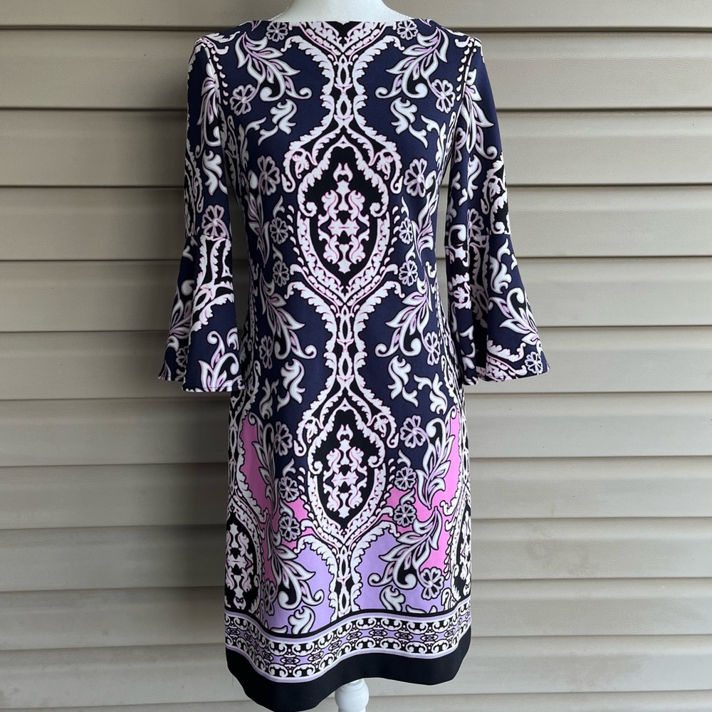 •Just ...Taylor• Bell Sleeve Paisley Shift Dress - Size 6